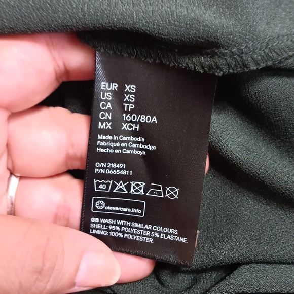 H&M Deep Green Long Sleeve Dress - Picture 7 of 10
